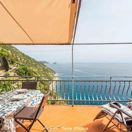 Tatil Evi Casa Giulia, Trekking And Nature Campiglia (Liguria)